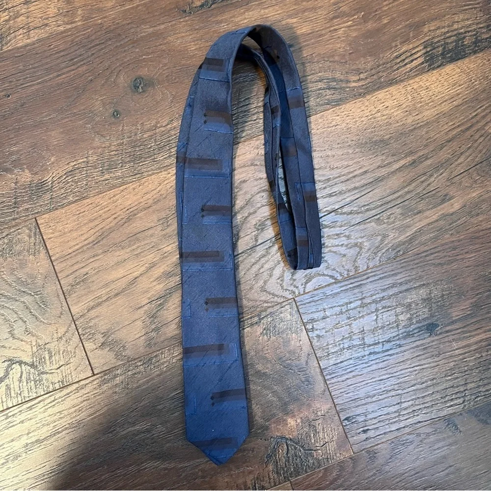 Vintage Dacron Polyester Blue Black Striped 350 Dividend Men's Tie